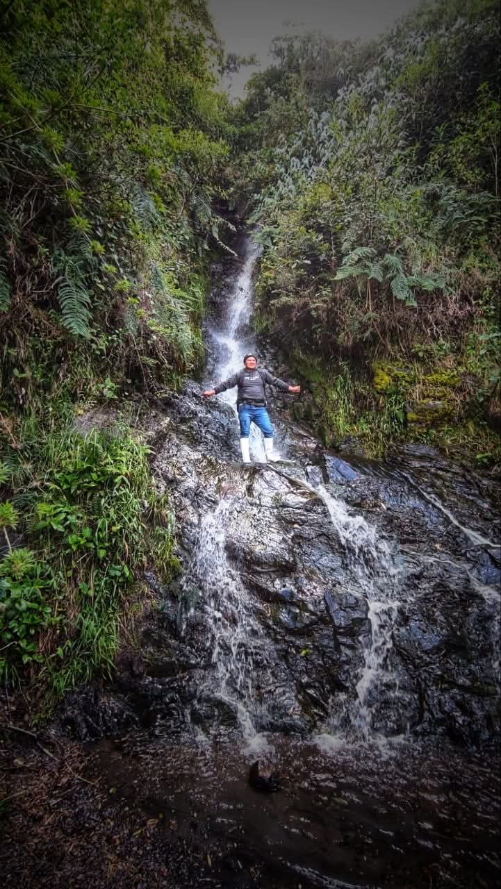Foto de Travesía al Ojo del fantasma ubicada en la cara sur del volcán Tungurahua.