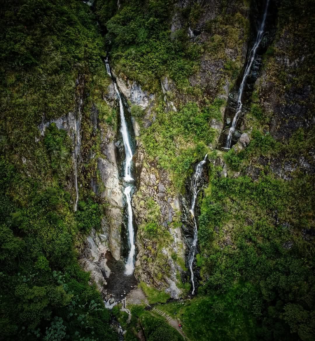Foto de Travesía al Ojo del fantasma ubicada en la cara sur del volcán Tungurahua.